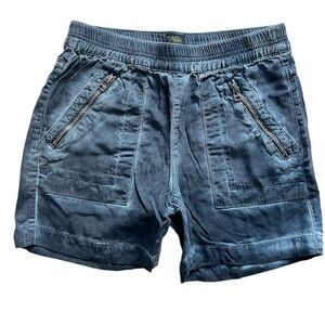 DWP women’s shorts